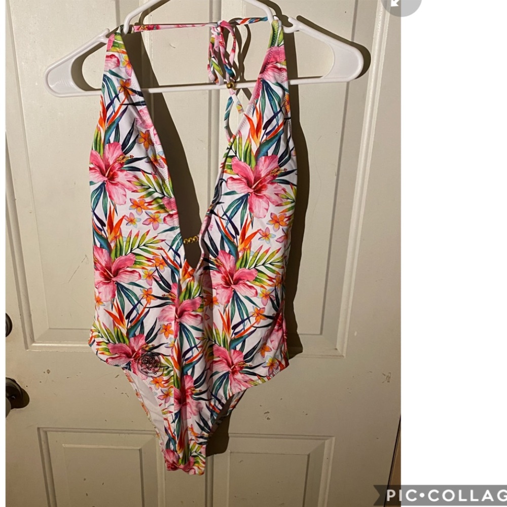 Tropical Flower 🌺 Bathing Suit